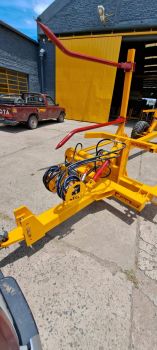 CARGADOR DE ROLLOS Y FARDOS Transportador ALCAL TR6 FLEXI 10
