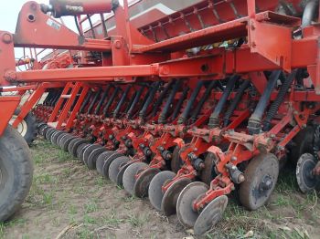 SEMBRADORA COMBINADA/DUAL CRUCIANELLI PIONERA 4017 2